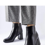 Topánky na opätku model 205849 Solea