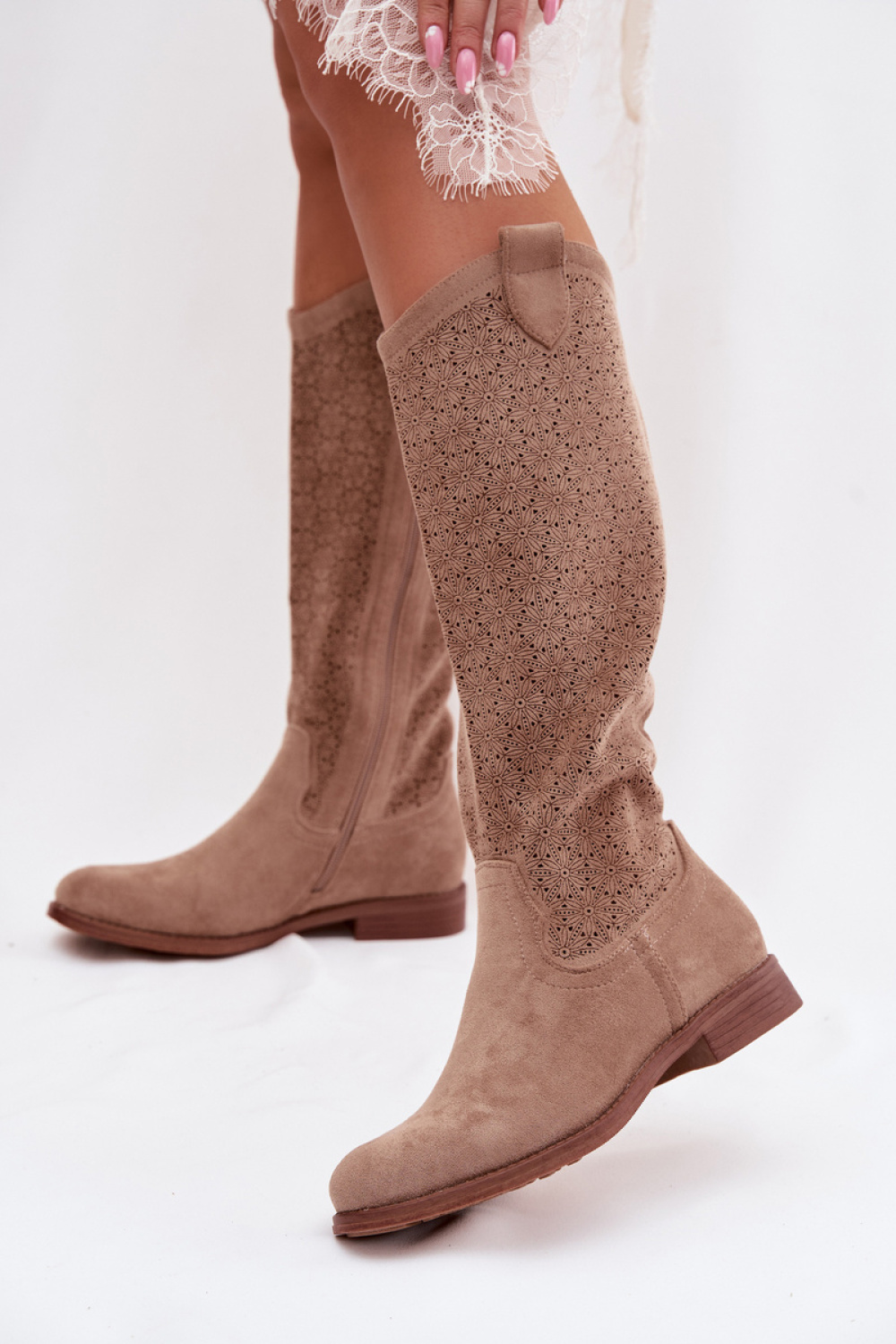 1114133 Čižmy s ažúrom model 224443 Step in style – Obrázok 1