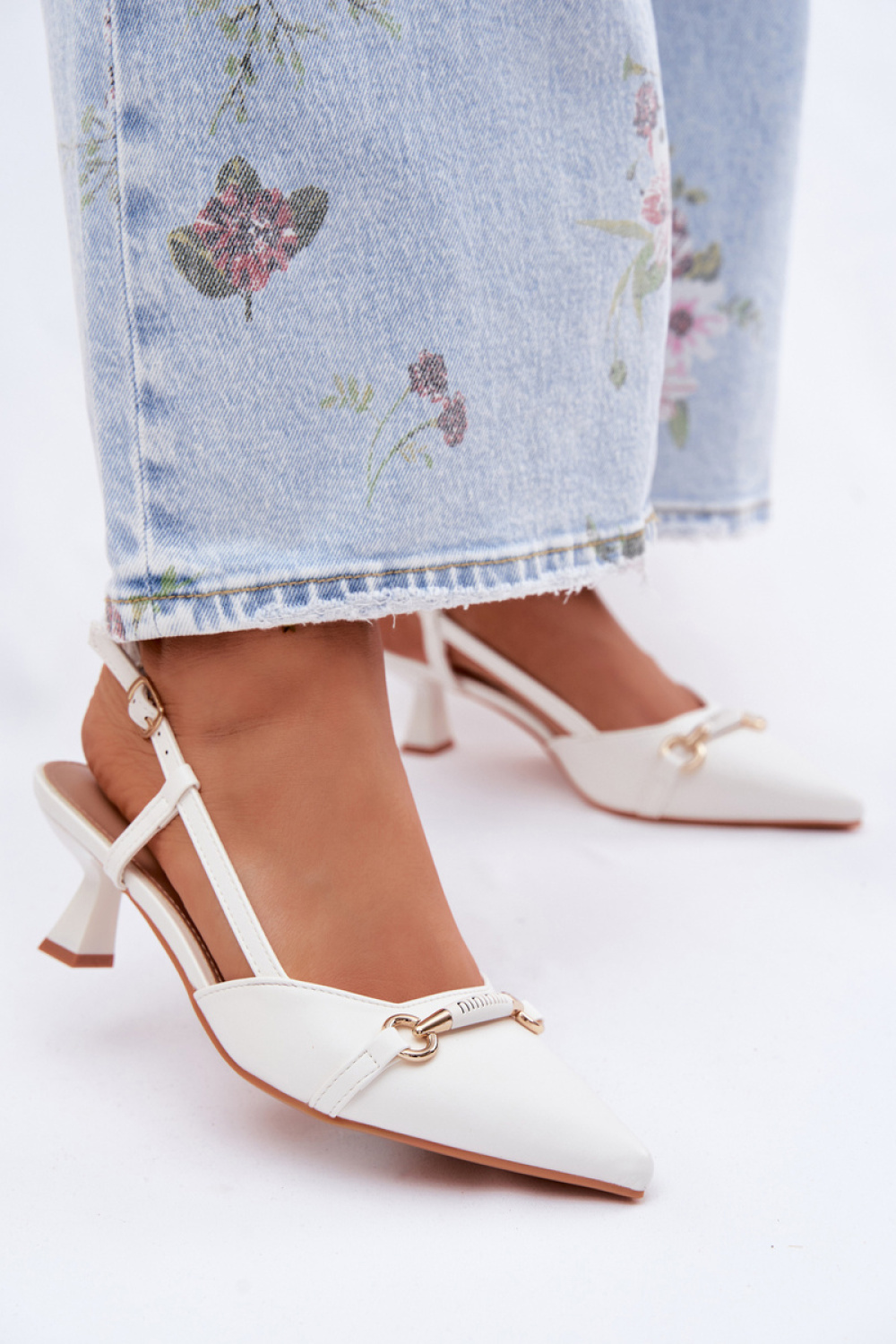 1123738 Sandále na opätkoch model 227448 Step in style – Obrázok 1
